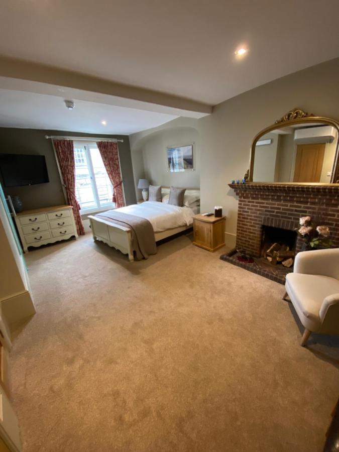The Peppermill Town House Hotel & Restaurant Devizes Exterior foto